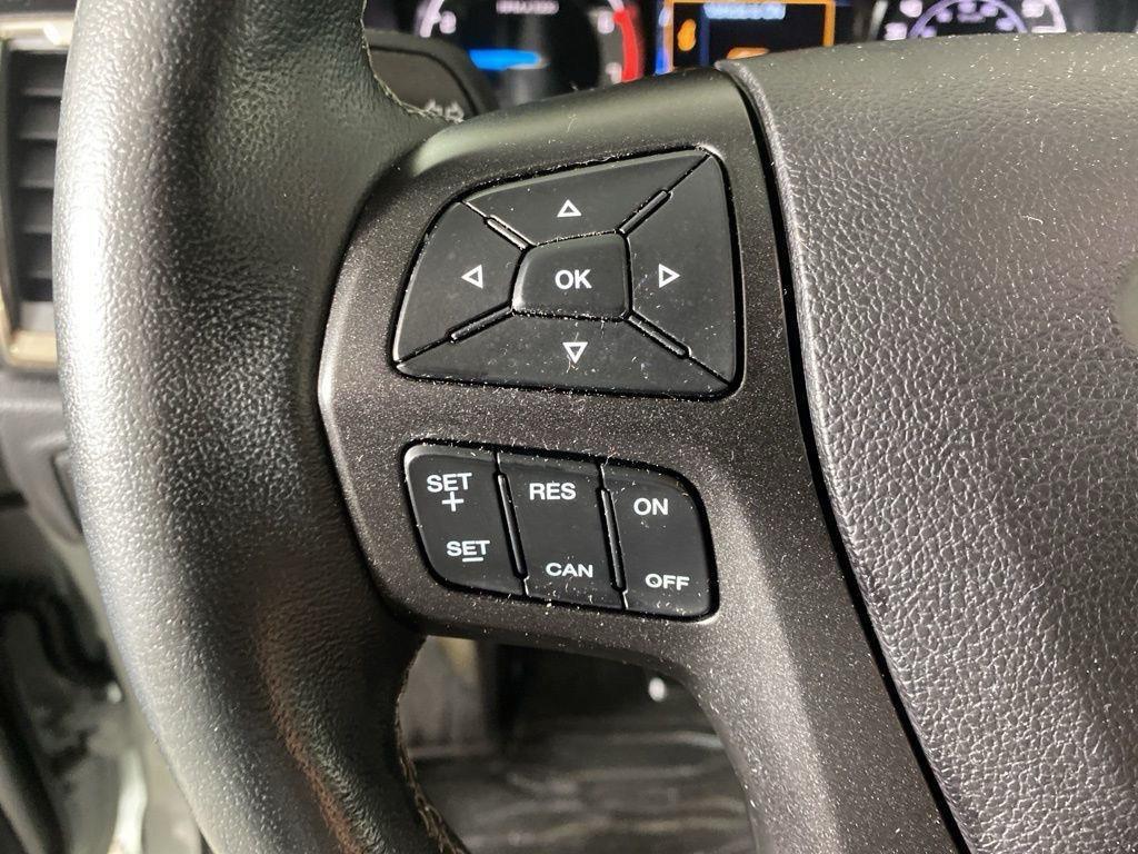 Used 2023 Cactus Gray Ford XLT image 15