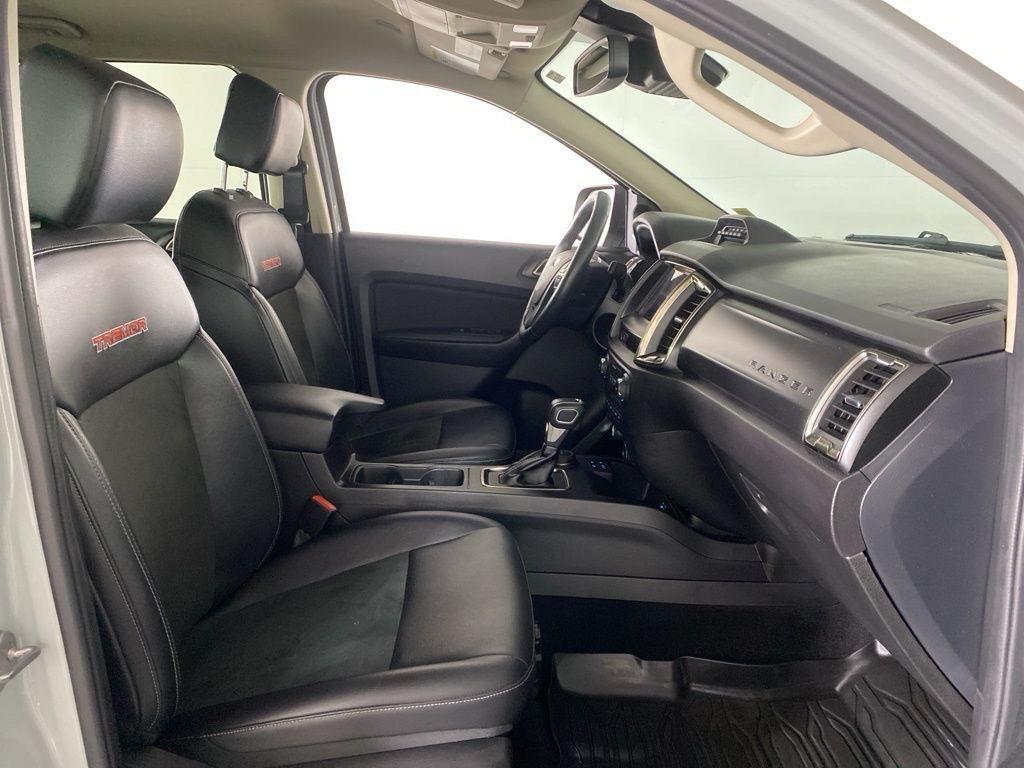 Used 2023 Cactus Gray Ford XLT image 24