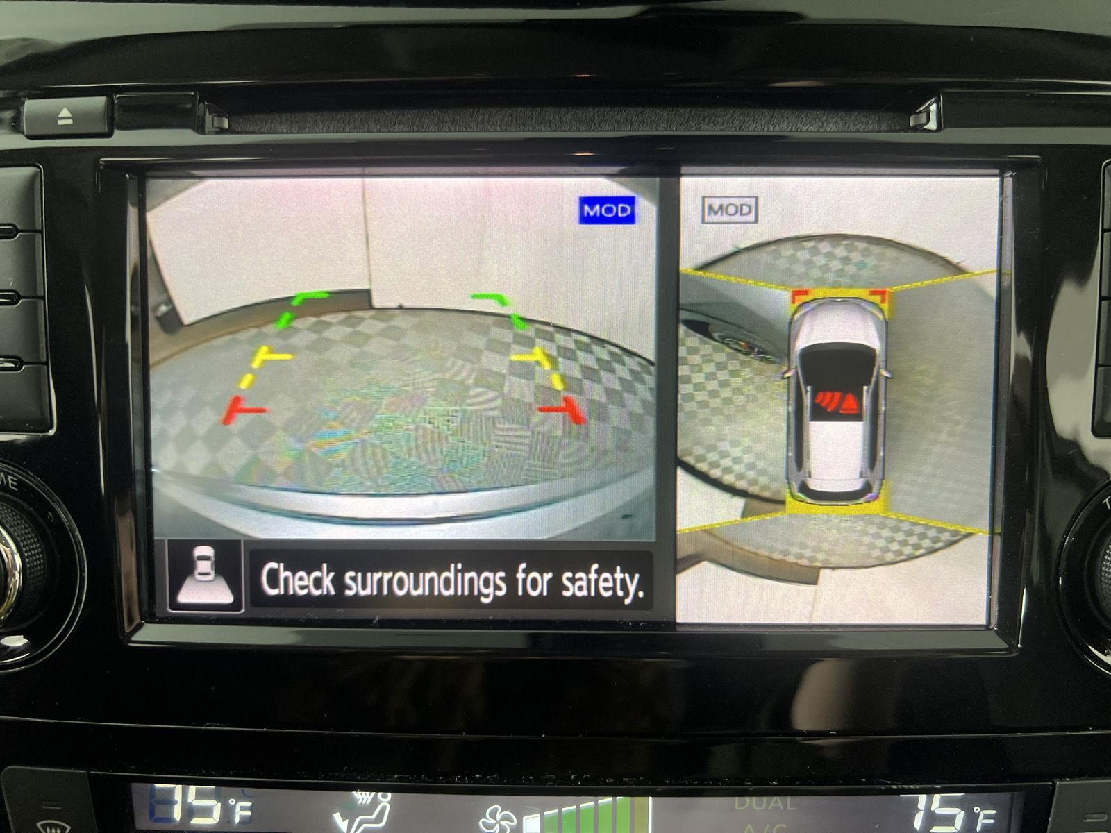 Used 2019 Gun Metallic Nissan SL image 4