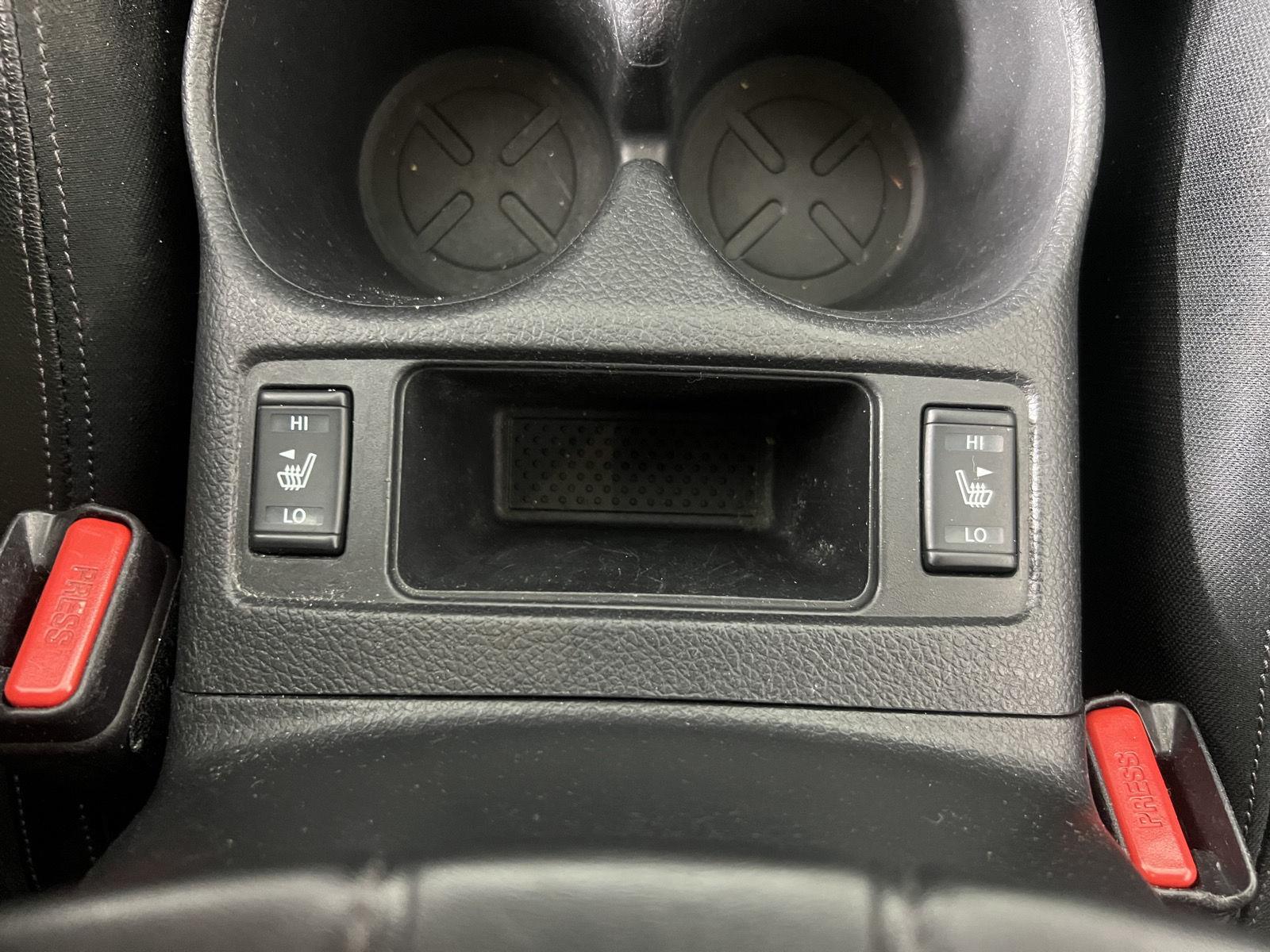 Used 2019 Gun Metallic Nissan SL image 20