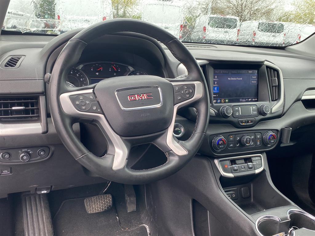 Used 2024 Summit White GMC SLT image 3