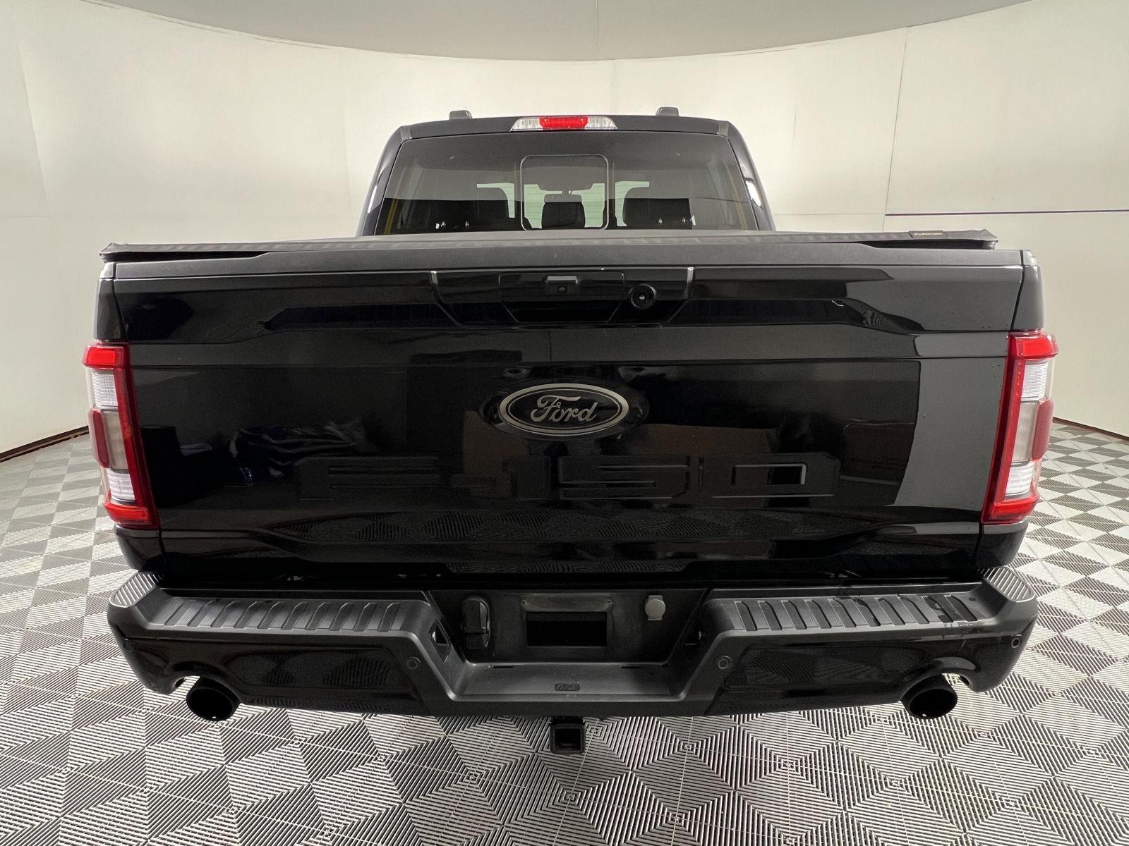Used 2023 Agate Black Ford LARIAT image 9