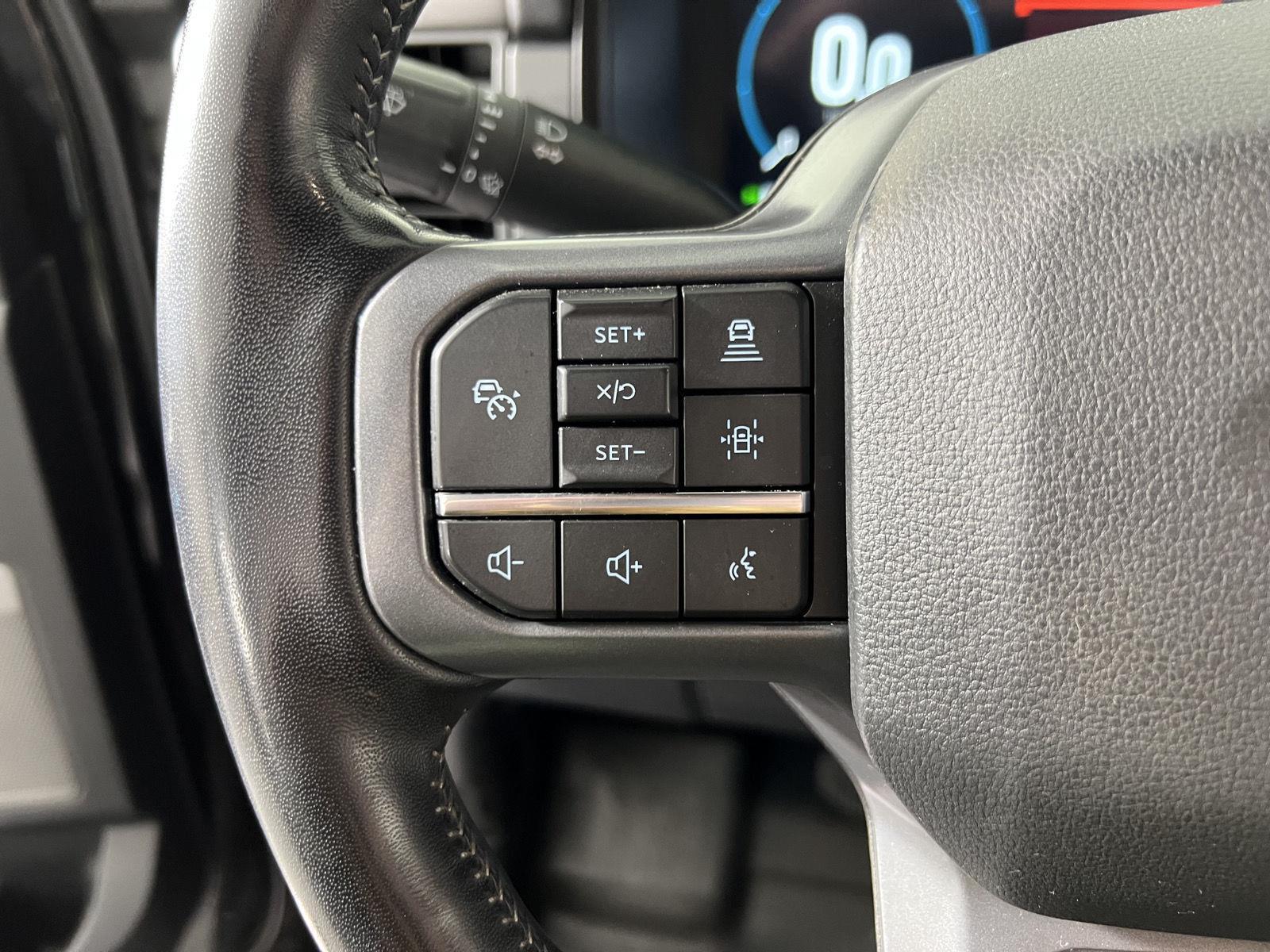 Used 2023 Agate Black Ford LARIAT image 14