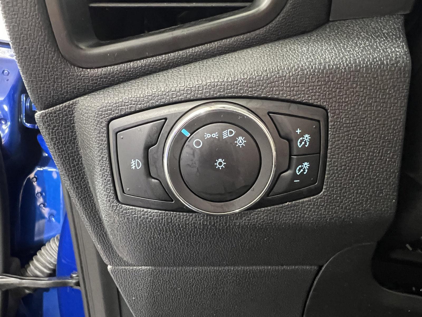 Used 2022 Lightning Blue Ford SES image 17