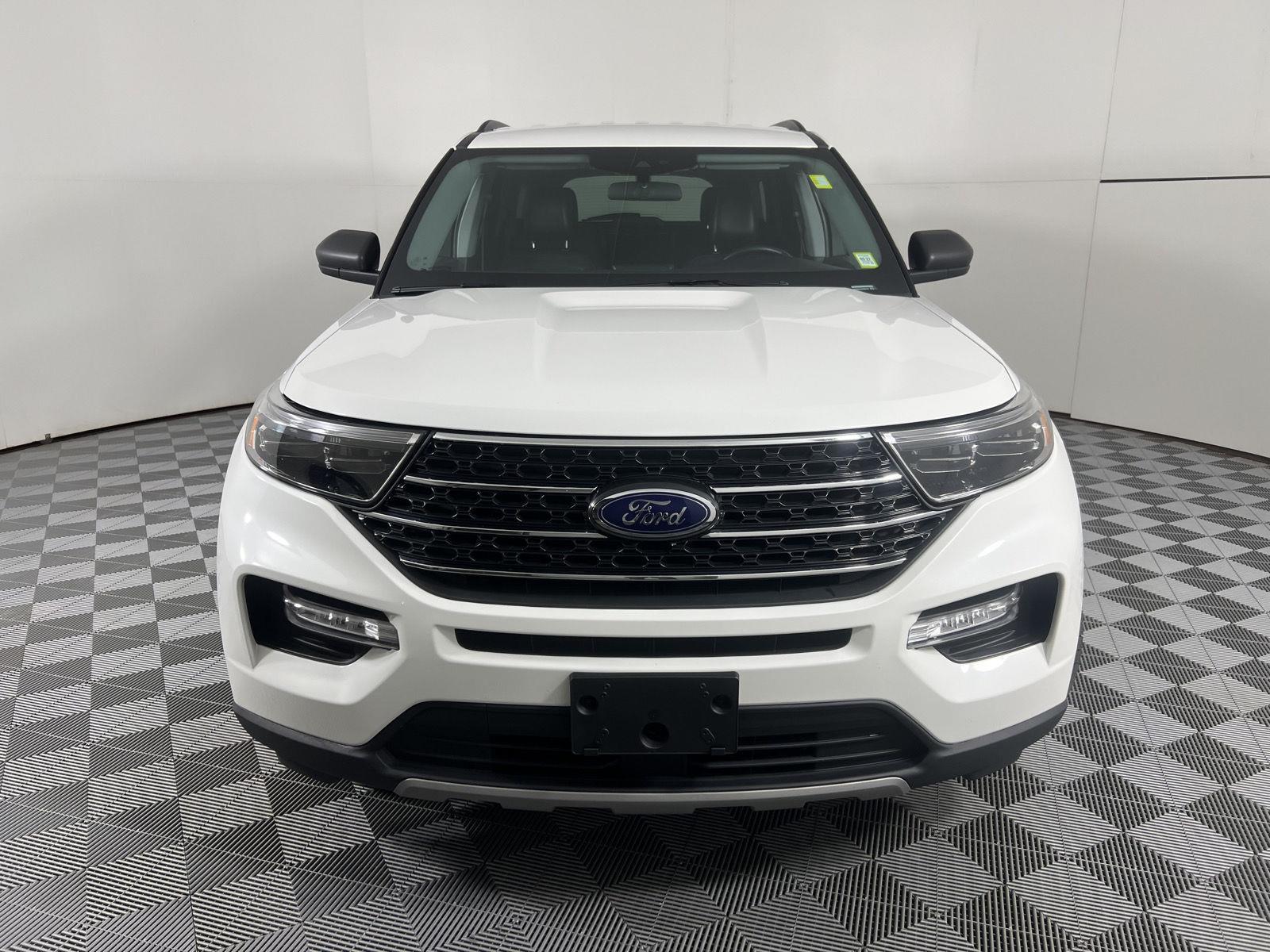 Used 2022 Star White Metallic Tri-Coat Ford XLT image 5