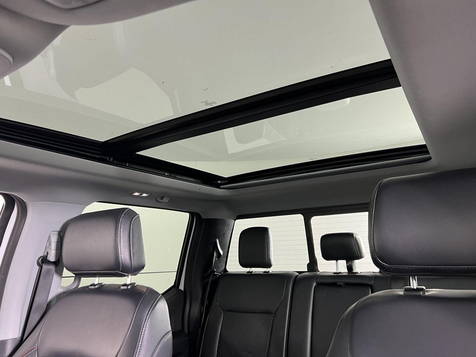 Used 2024 Oxford White Ford Lariat image 4
