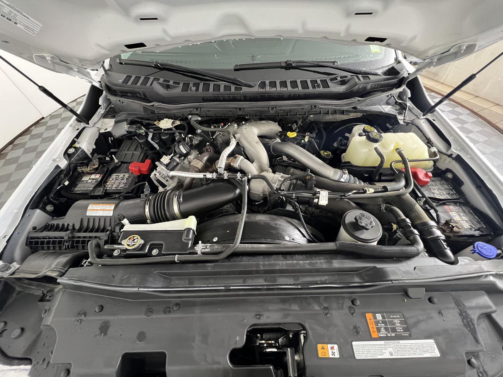 Used 2024 Oxford White Ford Lariat image 23