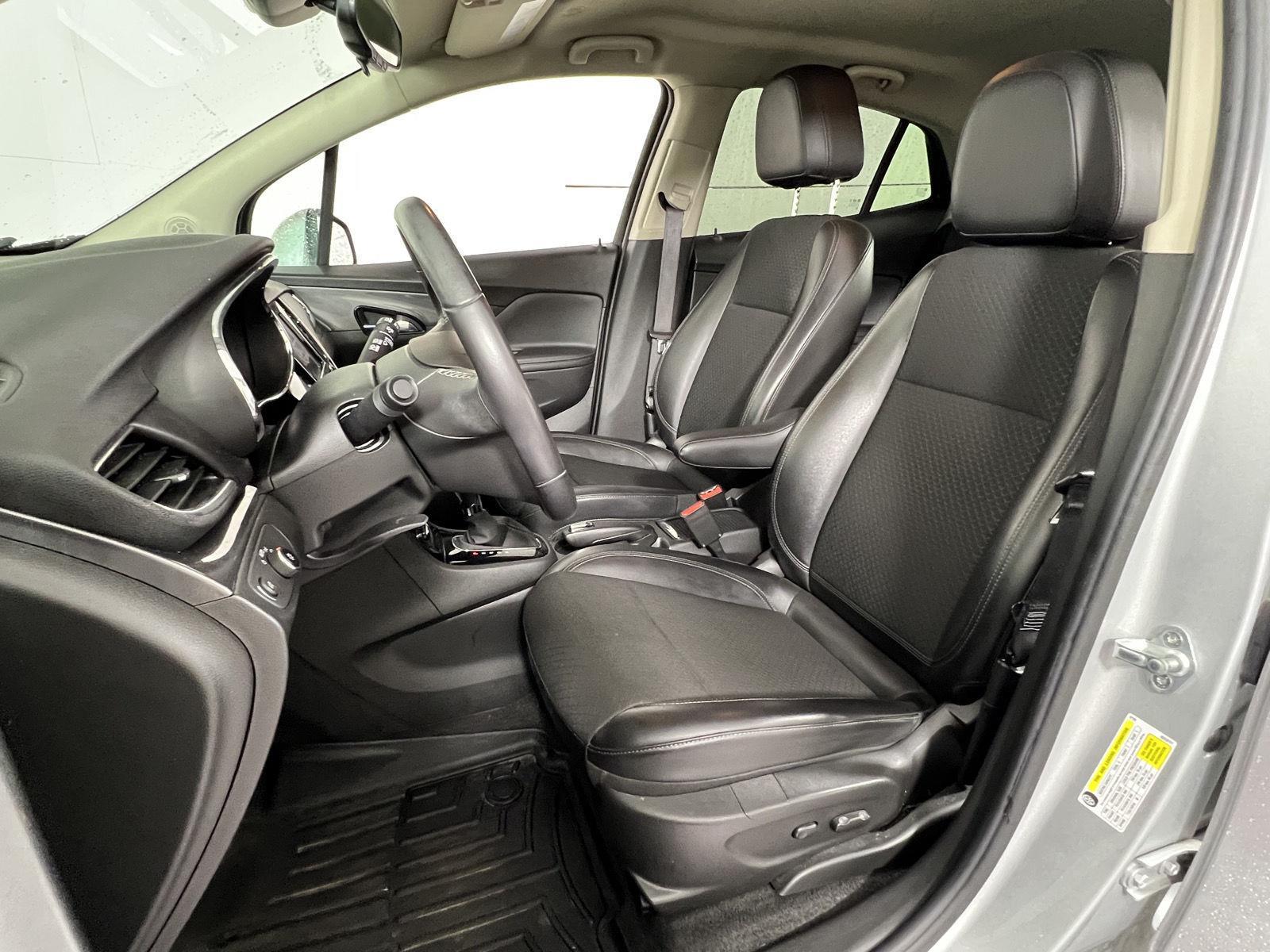 Used 2022 Quicksilver Metallic Buick Preferred image 2