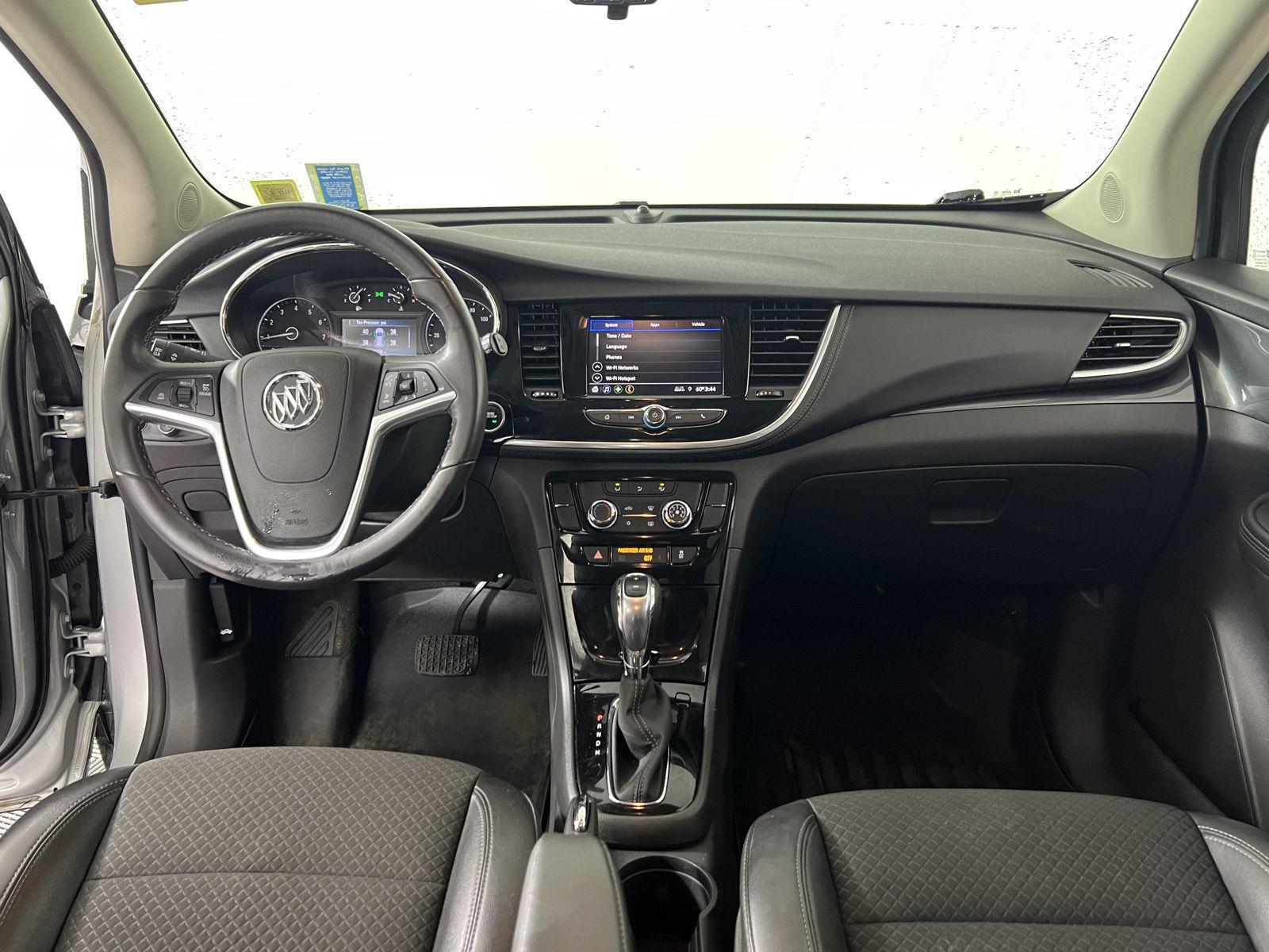 Used 2022 Quicksilver Metallic Buick Preferred image 3