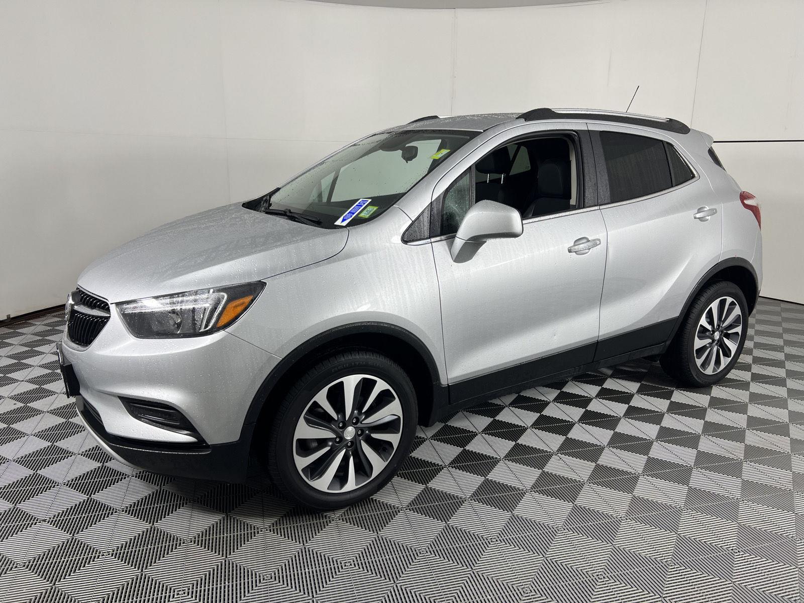 Used 2022 Quicksilver Metallic Buick Preferred image 6