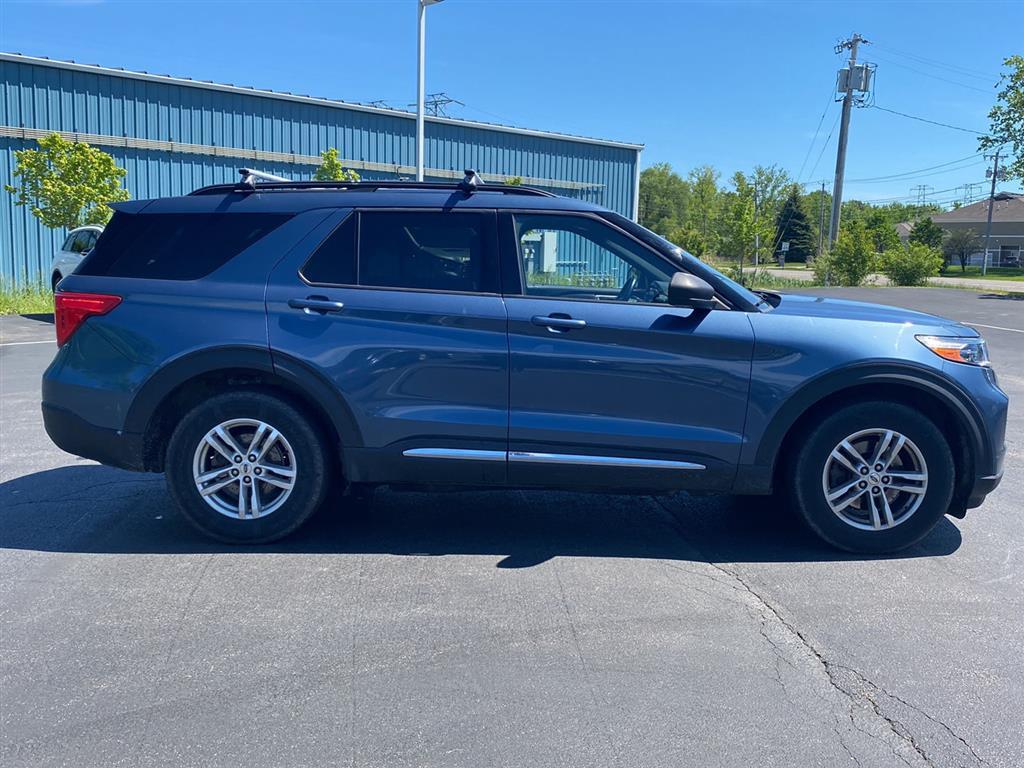 Used 2020 Blue Ford XLT image 11