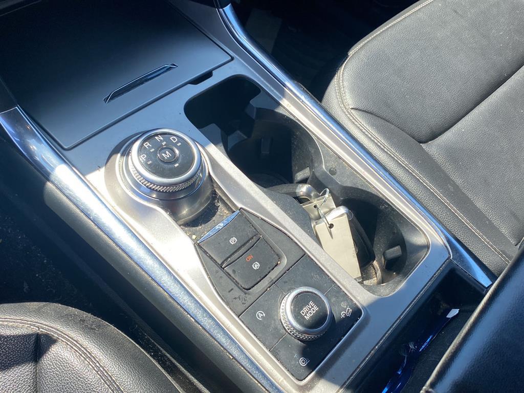 Used 2020 Blue Ford XLT image 15