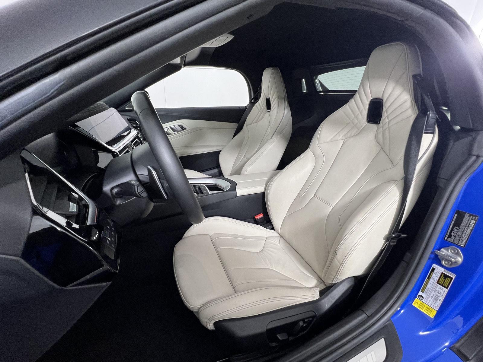 Used 2019 Misano Blue Metallic BMW sDrive30i image 2