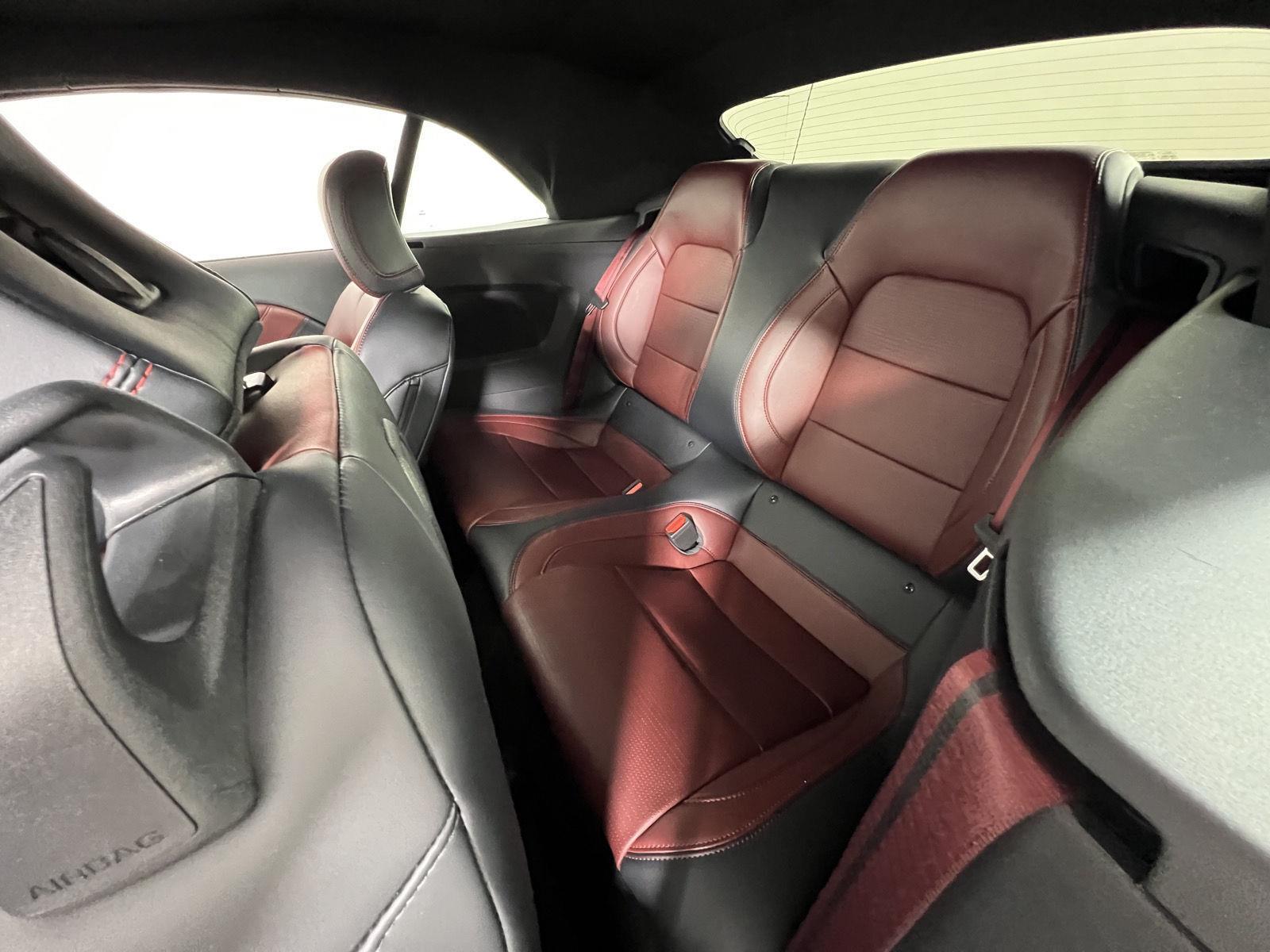 Used 2025 Oxford White Ford GT Premium image 21