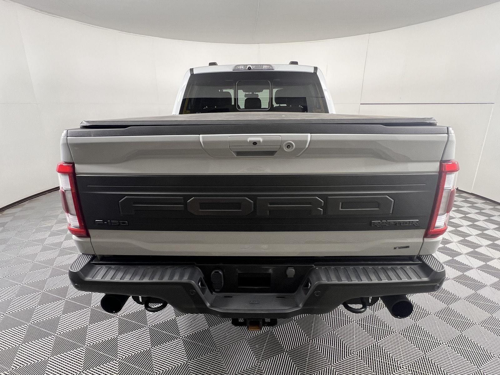 Used 2023 Avalanche Gray Ford Raptor image 10