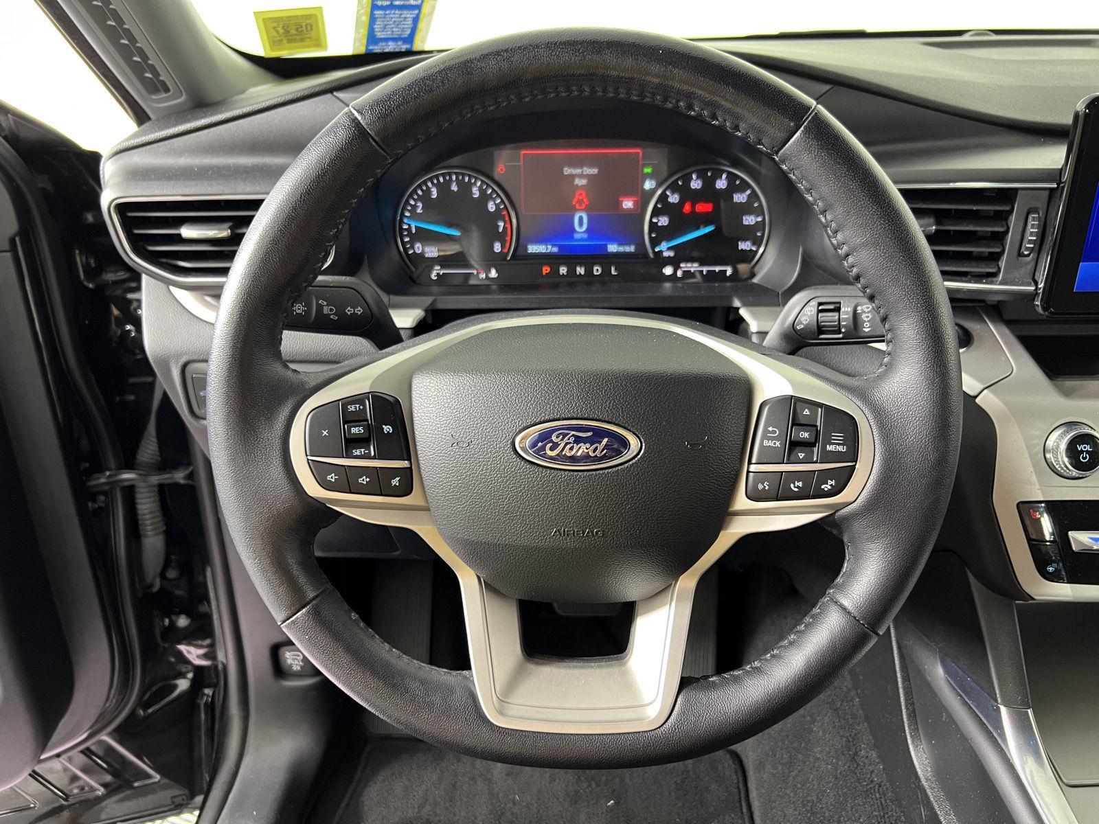 Used 2023 Agate Black Ford XLT image 13