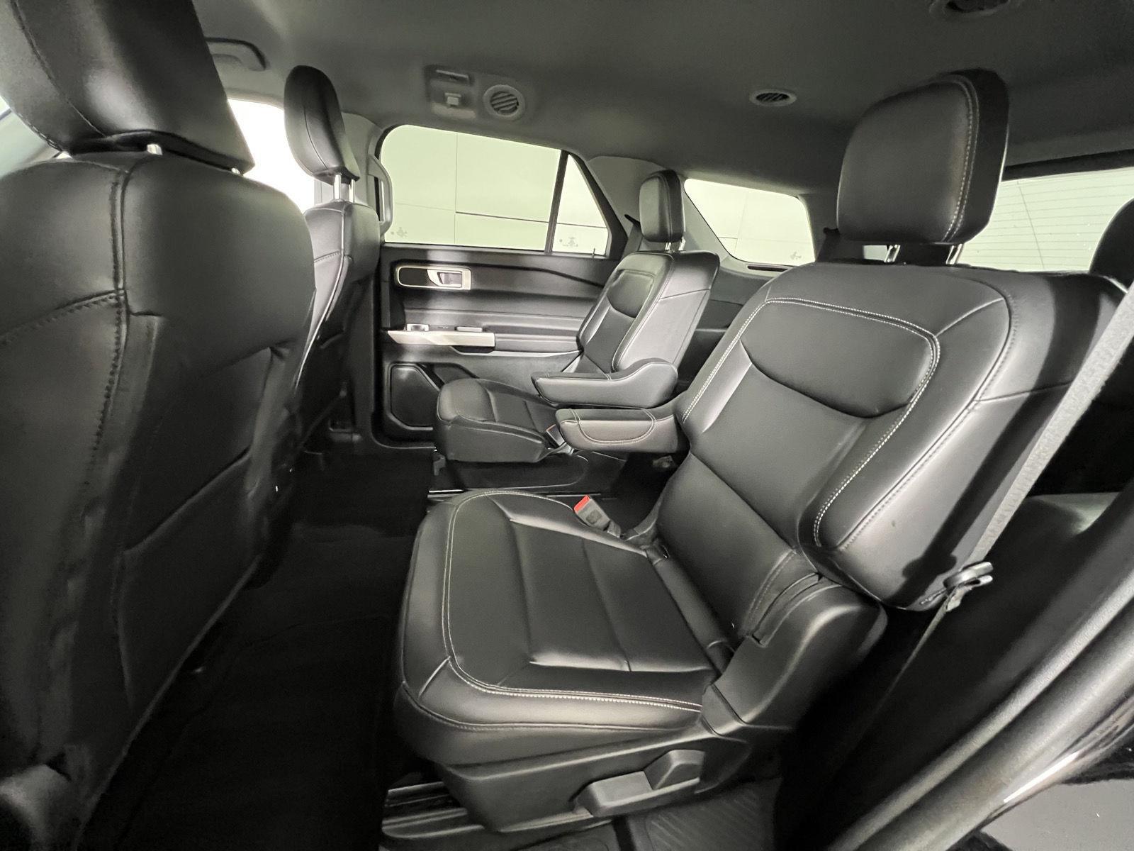 Used 2023 Agate Black Ford XLT image 19