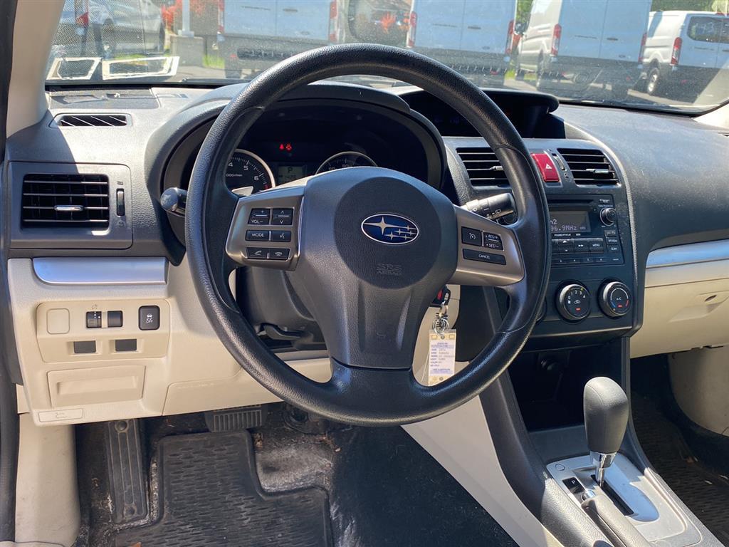 Used 2014 Satin White Pearl Subaru Premium image 3
