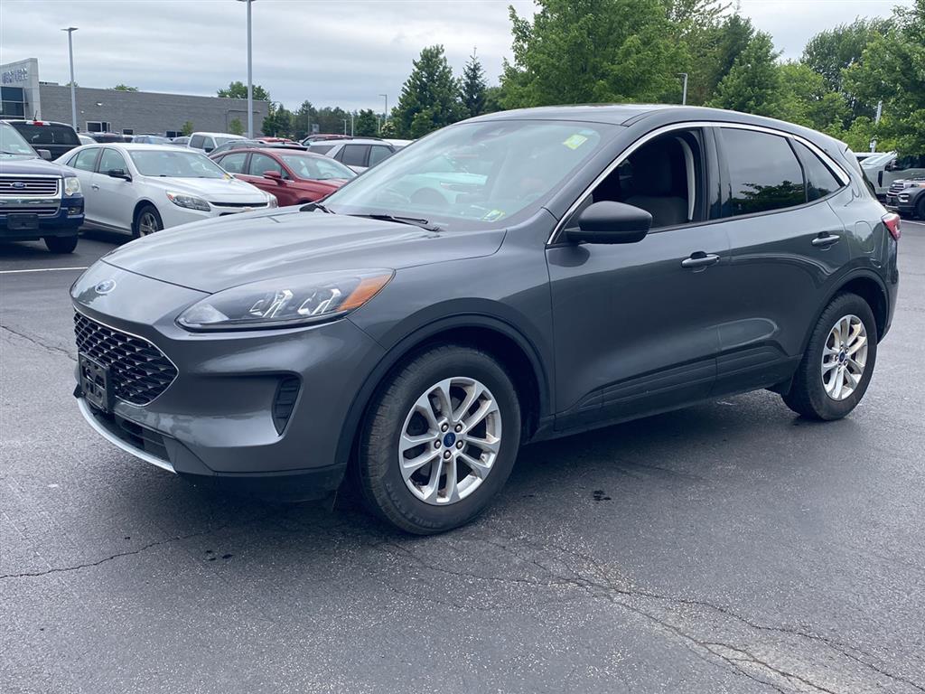 Used 2022 Carbonized Gray Ford SE image 6