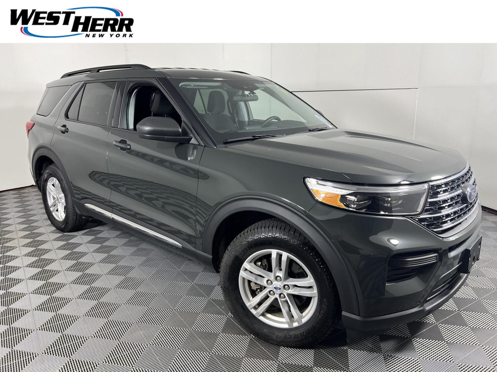 2023 Ford Explorer XLT AWD