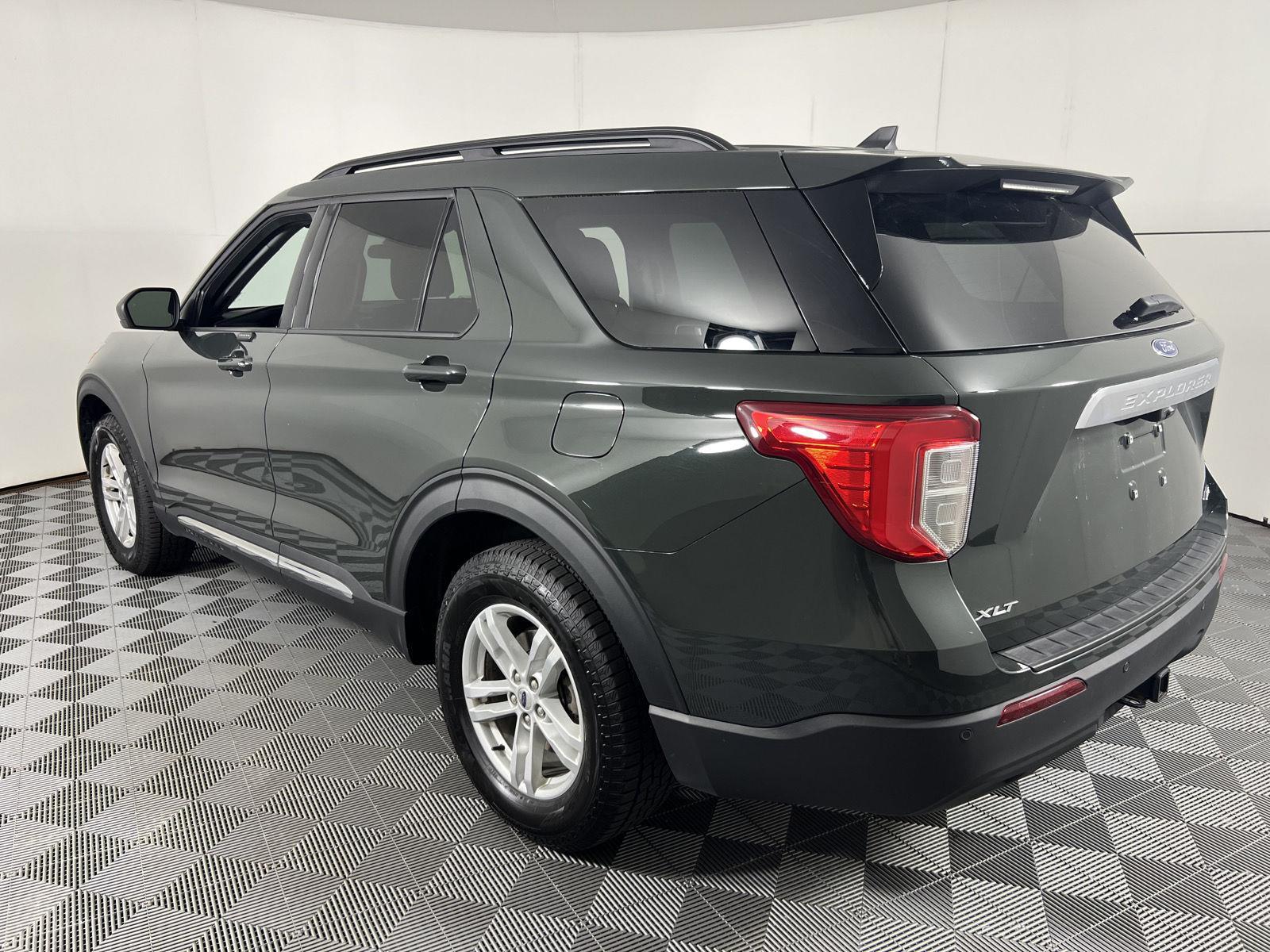Used 2023 Forged Green Metallic Ford XLT image 8