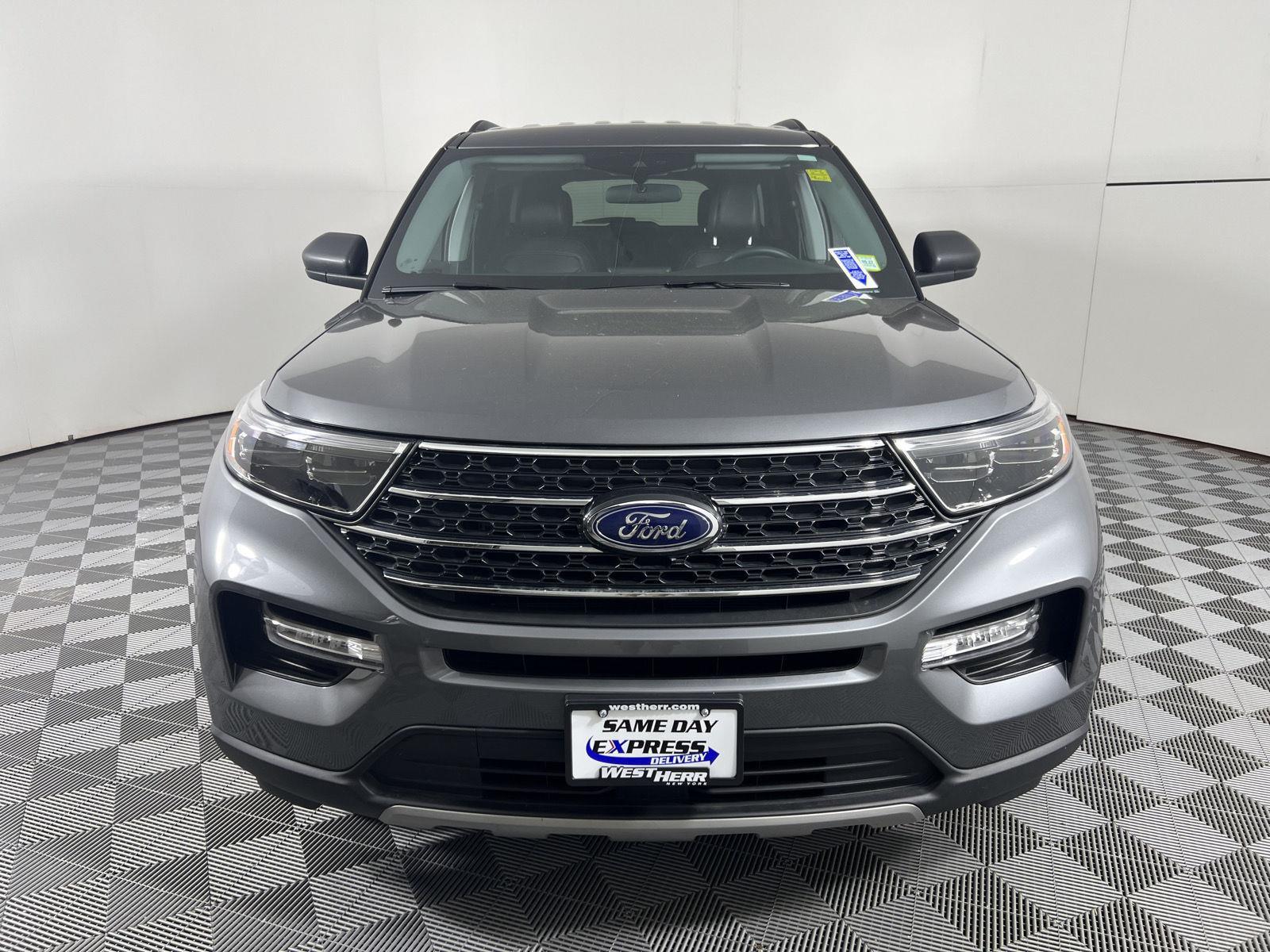Used 2023 Carbonized Gray Ford XLT image 5