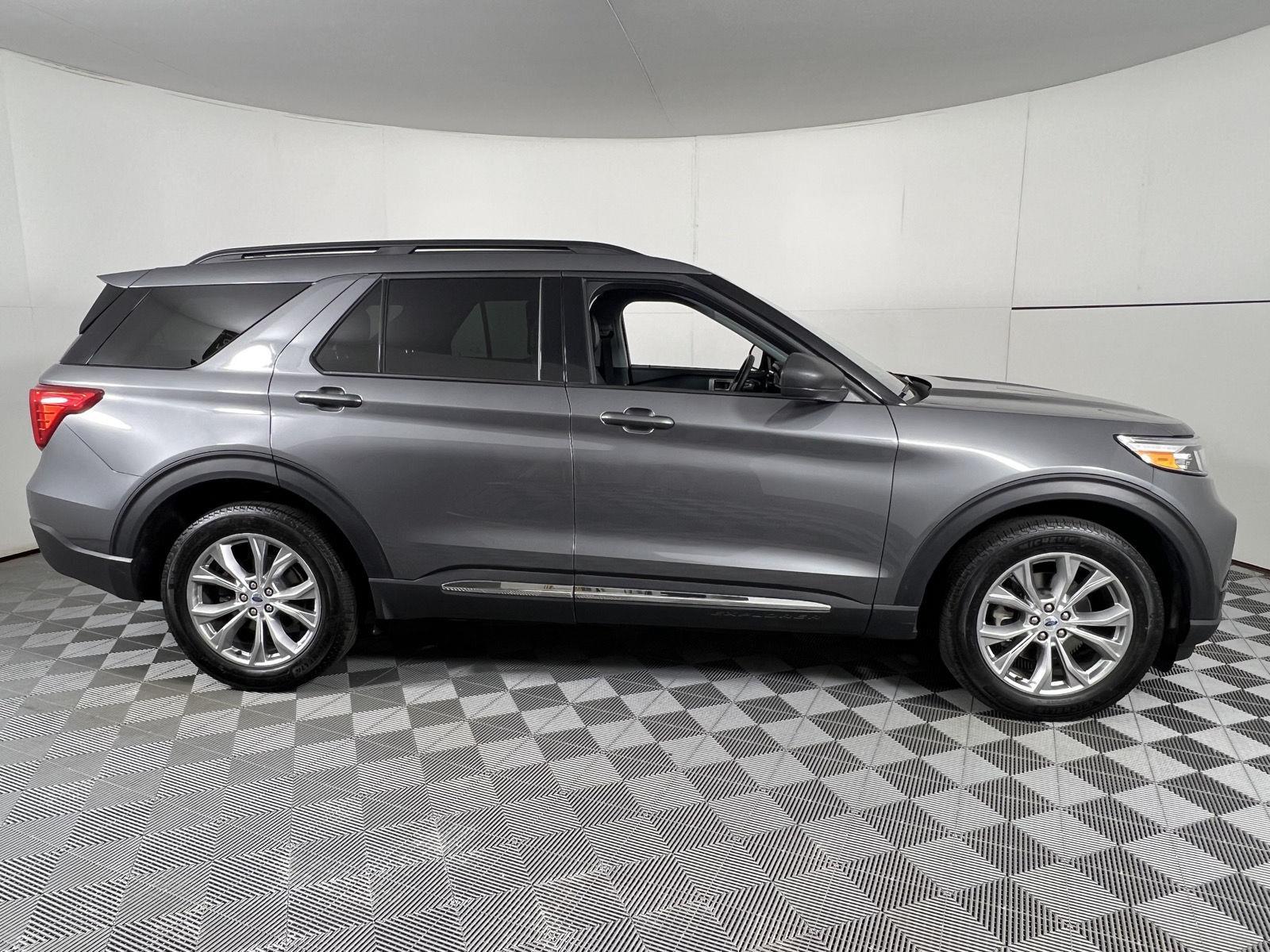 Used 2023 Carbonized Gray Ford XLT image 11