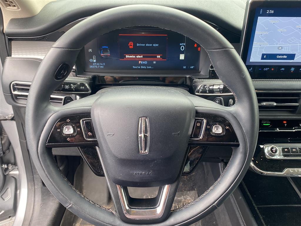 Used 2023 Silver Radiance Lincoln Standard image 12