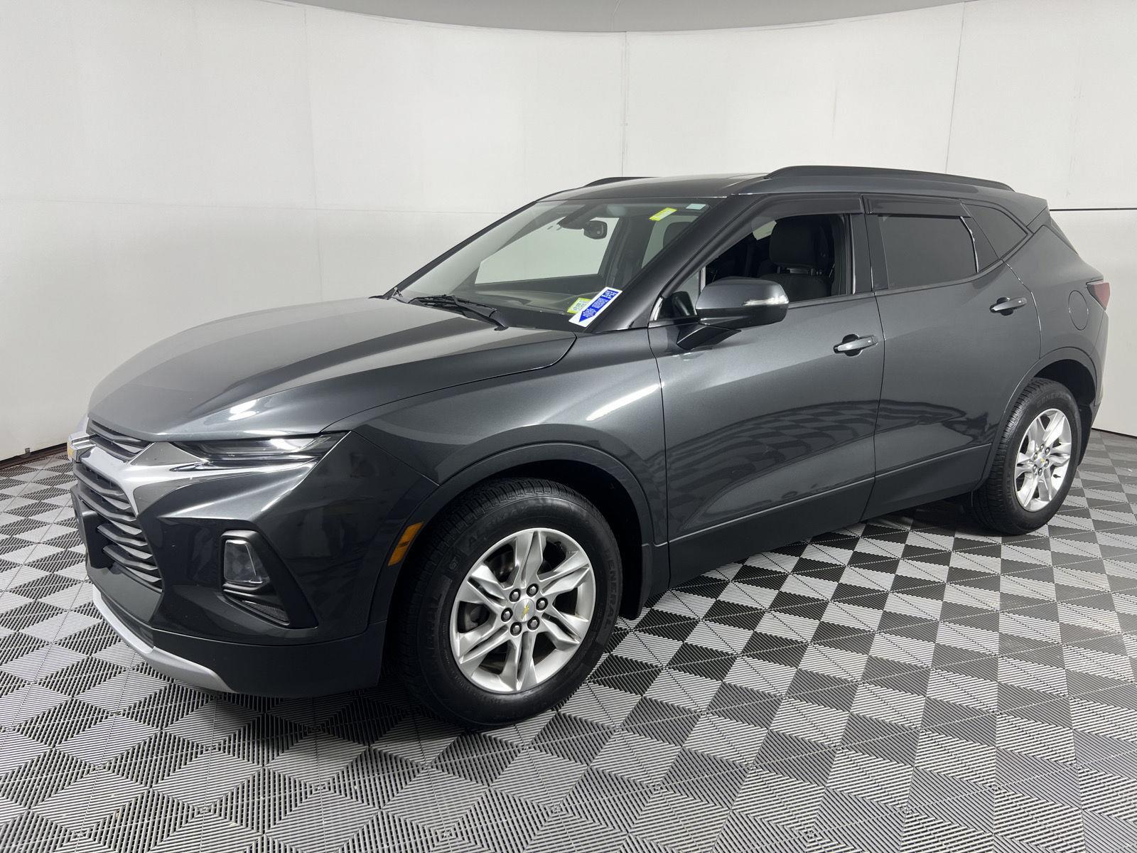 Used 2020 Nightfall Gray Metallic Chevrolet LT image 6