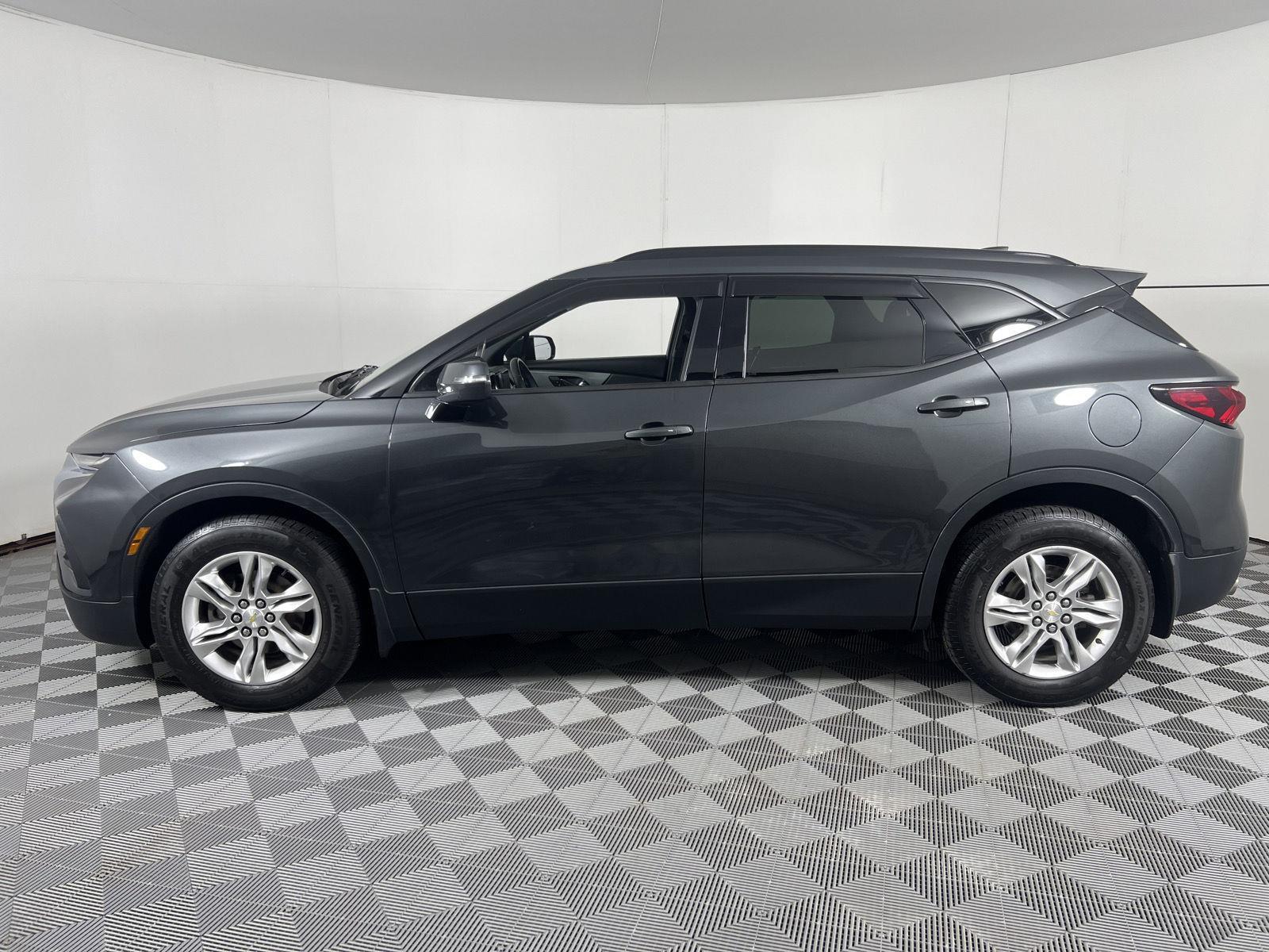 Used 2020 Nightfall Gray Metallic Chevrolet LT image 7