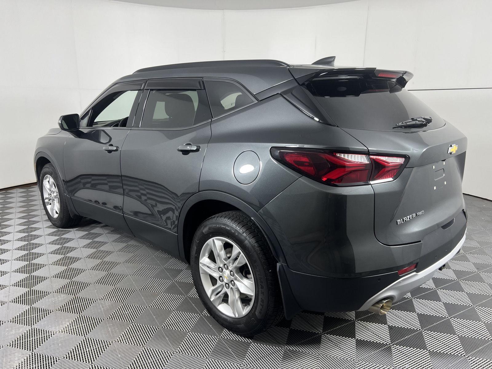 Used 2020 Nightfall Gray Metallic Chevrolet LT image 8