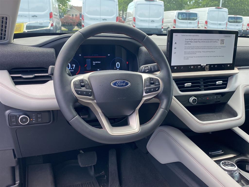 Used 2025 Carbonized Gray Ford Active image 5