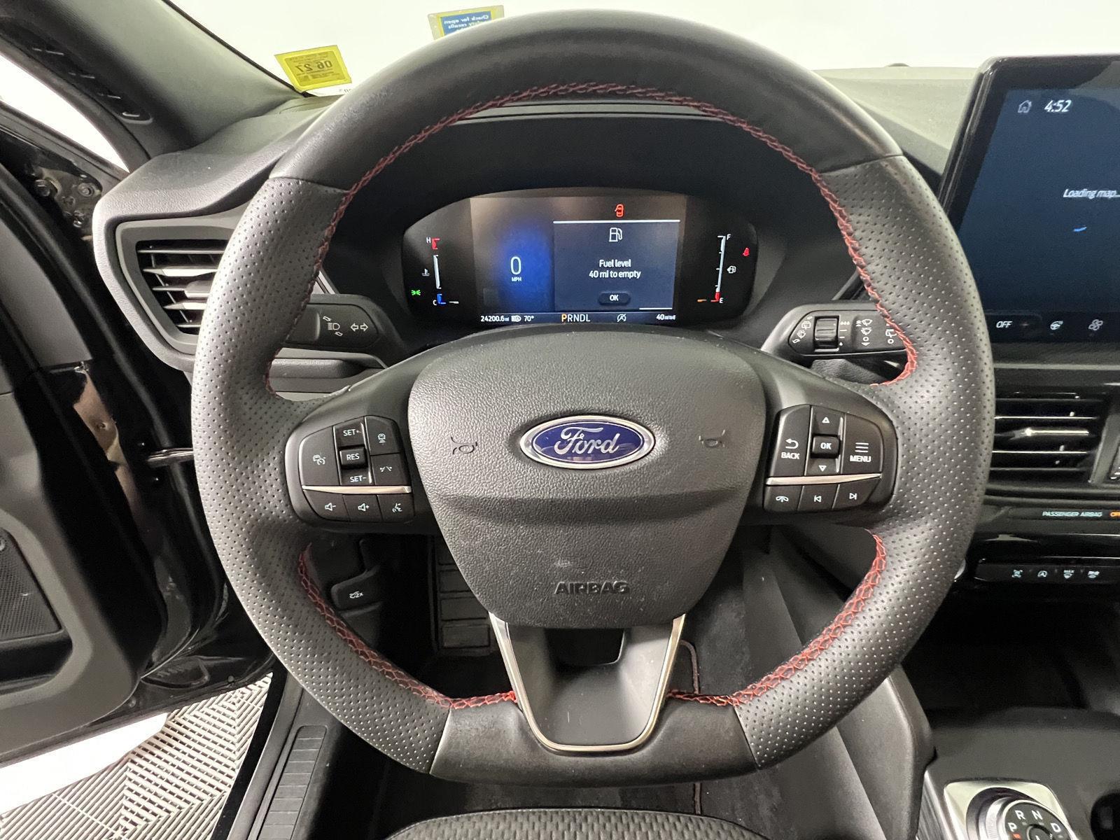 Used 2023 Agate Black Ford ST-Line image 13