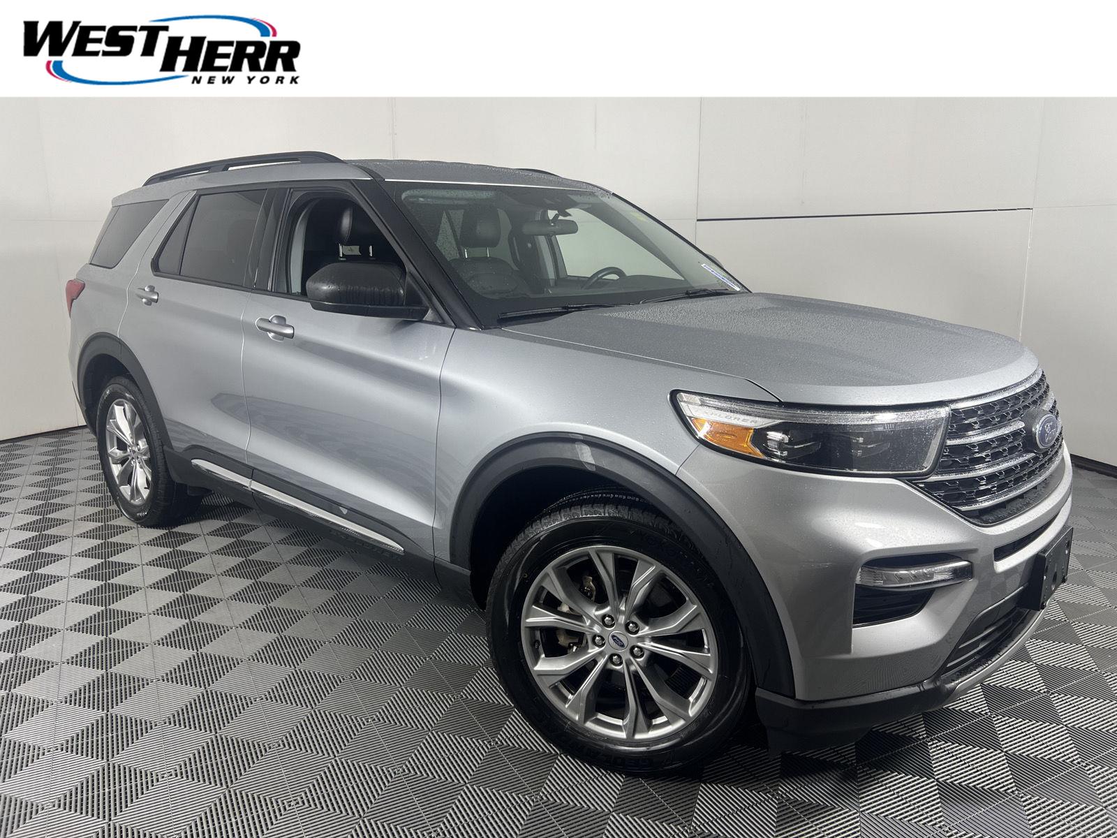 2023 Ford Explorer XLT AWD