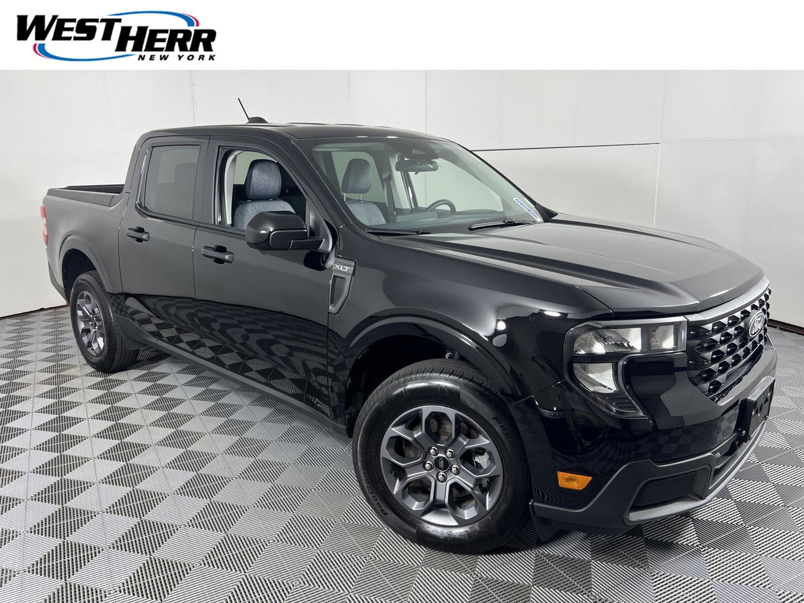 2025 Ford Maverick XLT SuperCrew AWD   