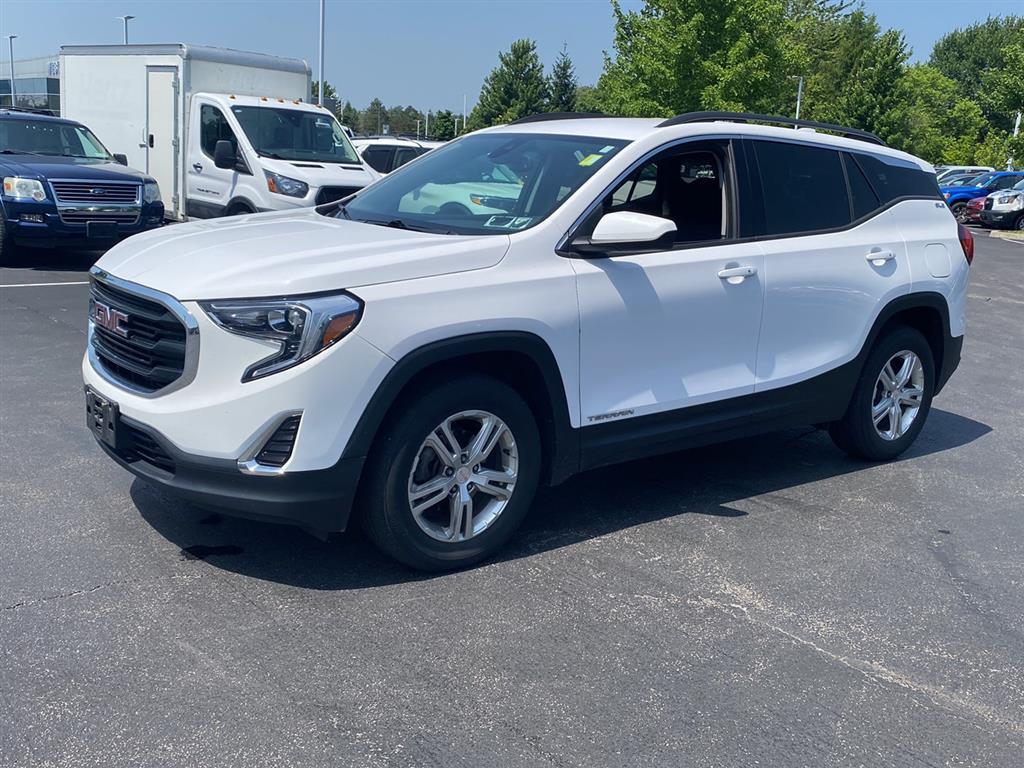 Used 2020 Summit White GMC SLE image 6