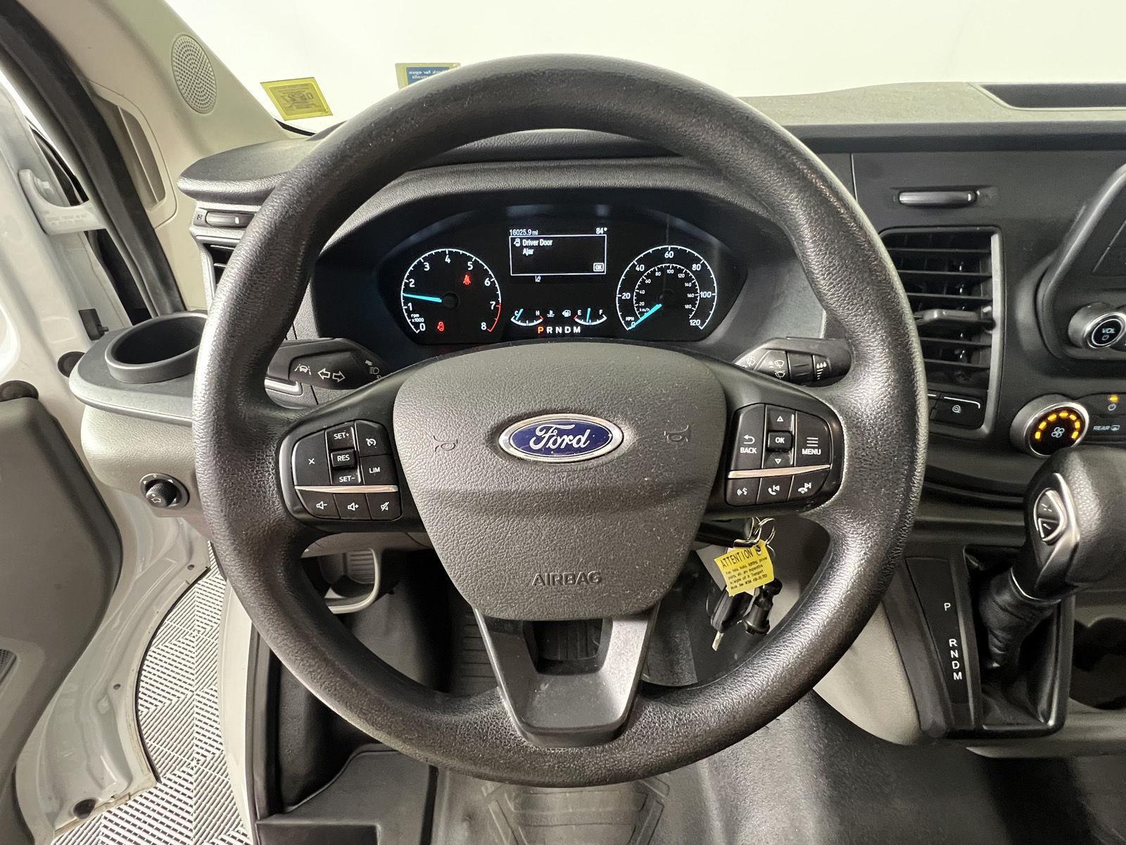 Used 2023 Oxford White Ford 250 image 15