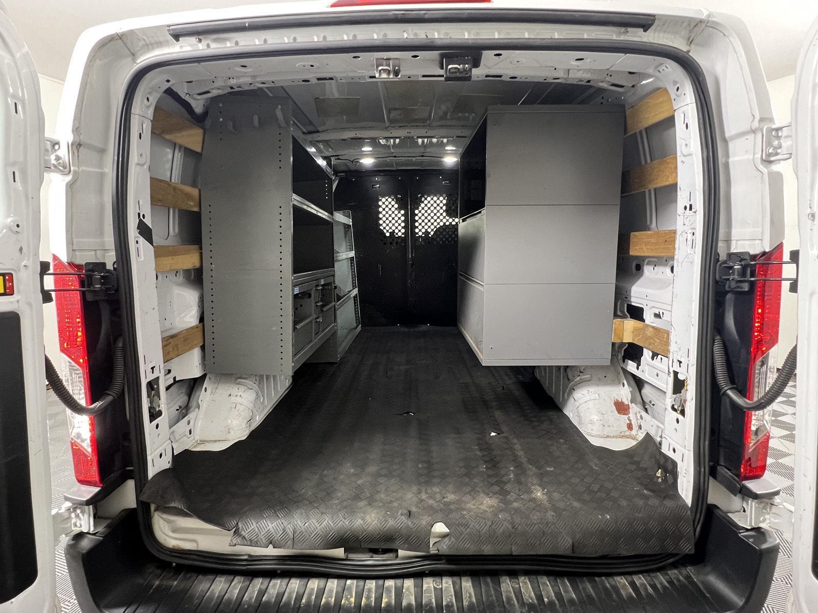 Used 2023 Oxford White Ford 250 image 22