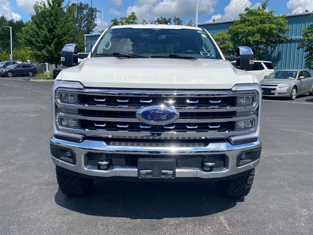 Used 2024 Star White Metallic Tri-Coat Ford LARIAT image 6