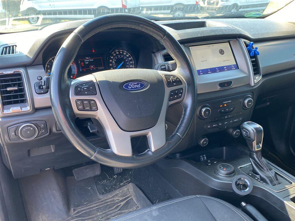 Used 2020 Shadow Black Ford XLT image 3