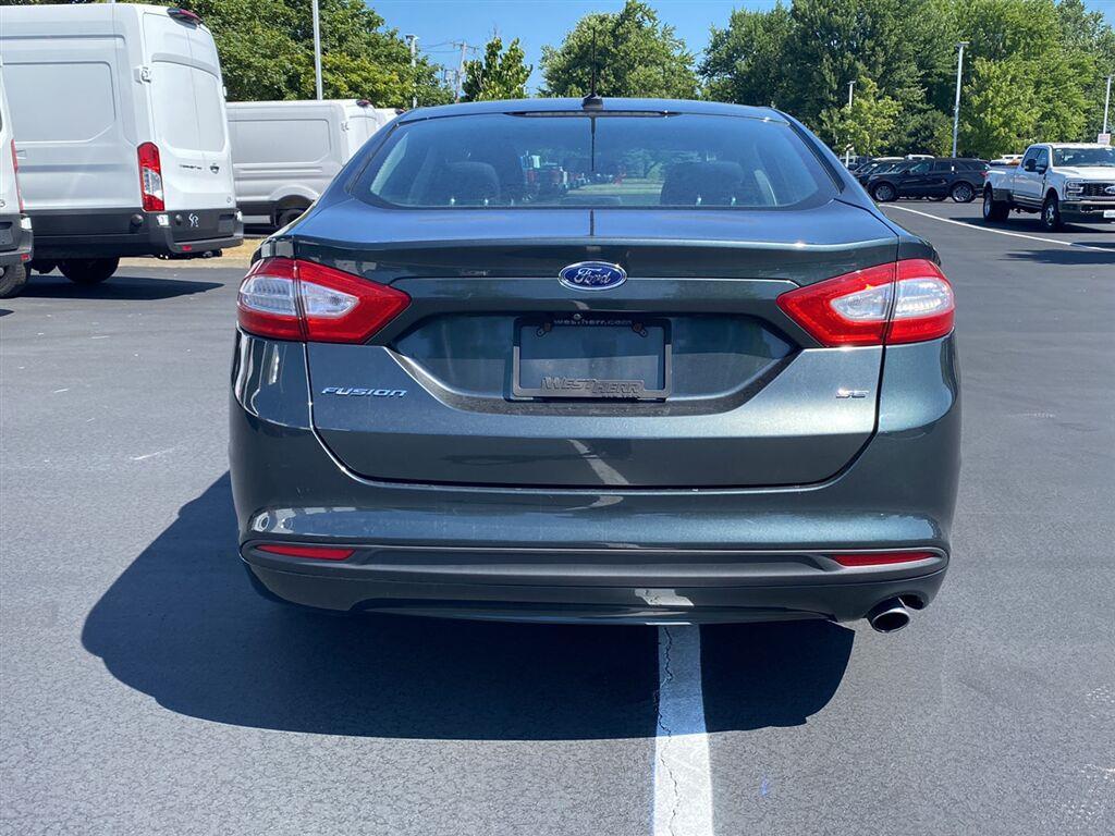 Used 2016 Guard Ford SE image 9