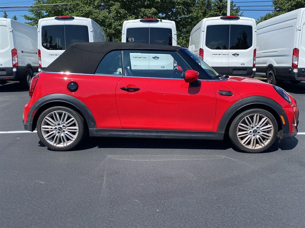 Used 2024 Chili Red MINI Cooper S image 12