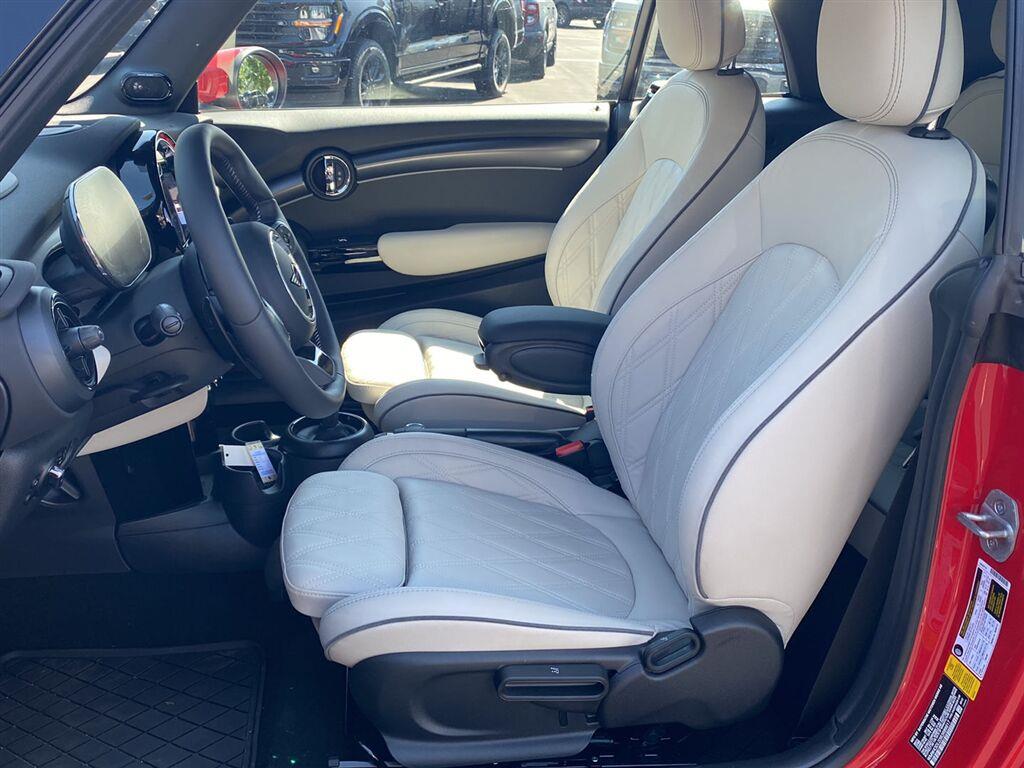 Used 2024 Chili Red MINI Cooper S image 2