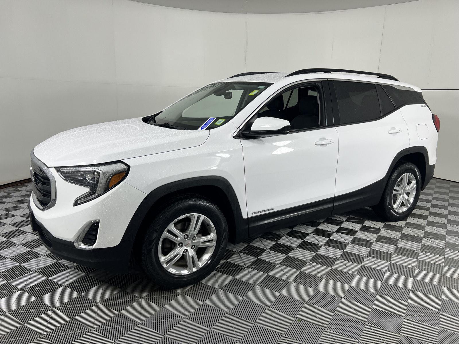 Used 2020 Summit White GMC SLE image 8