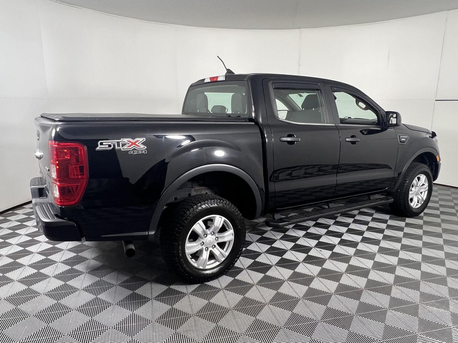 Used 2020 Shadow Black Ford XL image 10