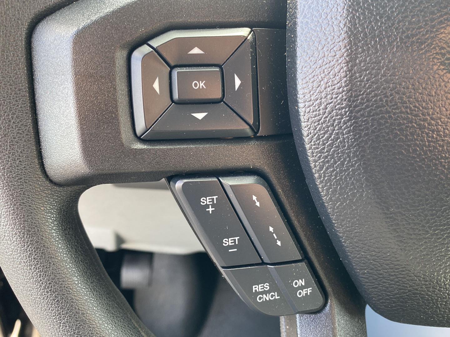 Used 2027 Wh Ford SD image 16