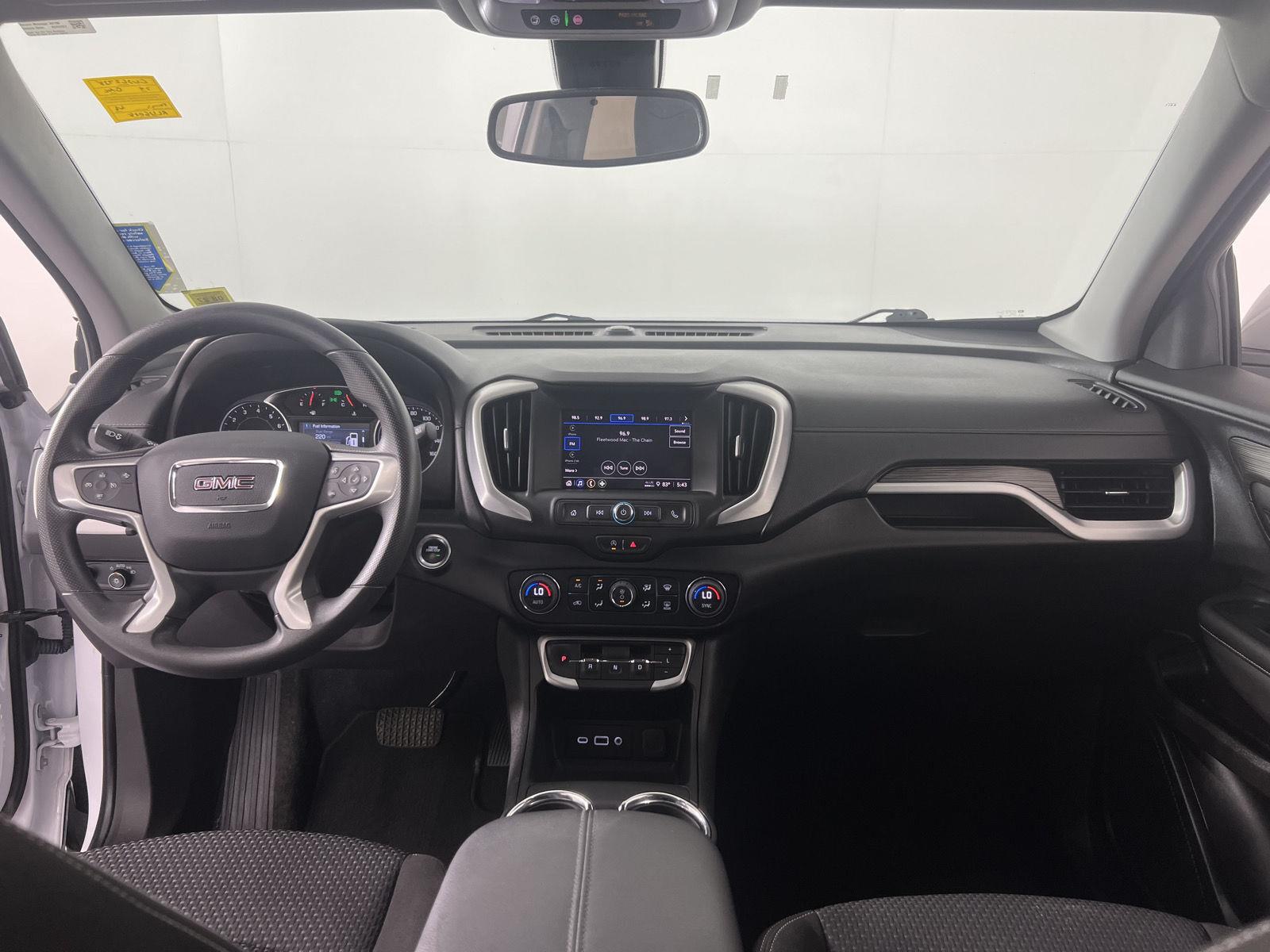 Used 2024 Summit White GMC SLE image 4