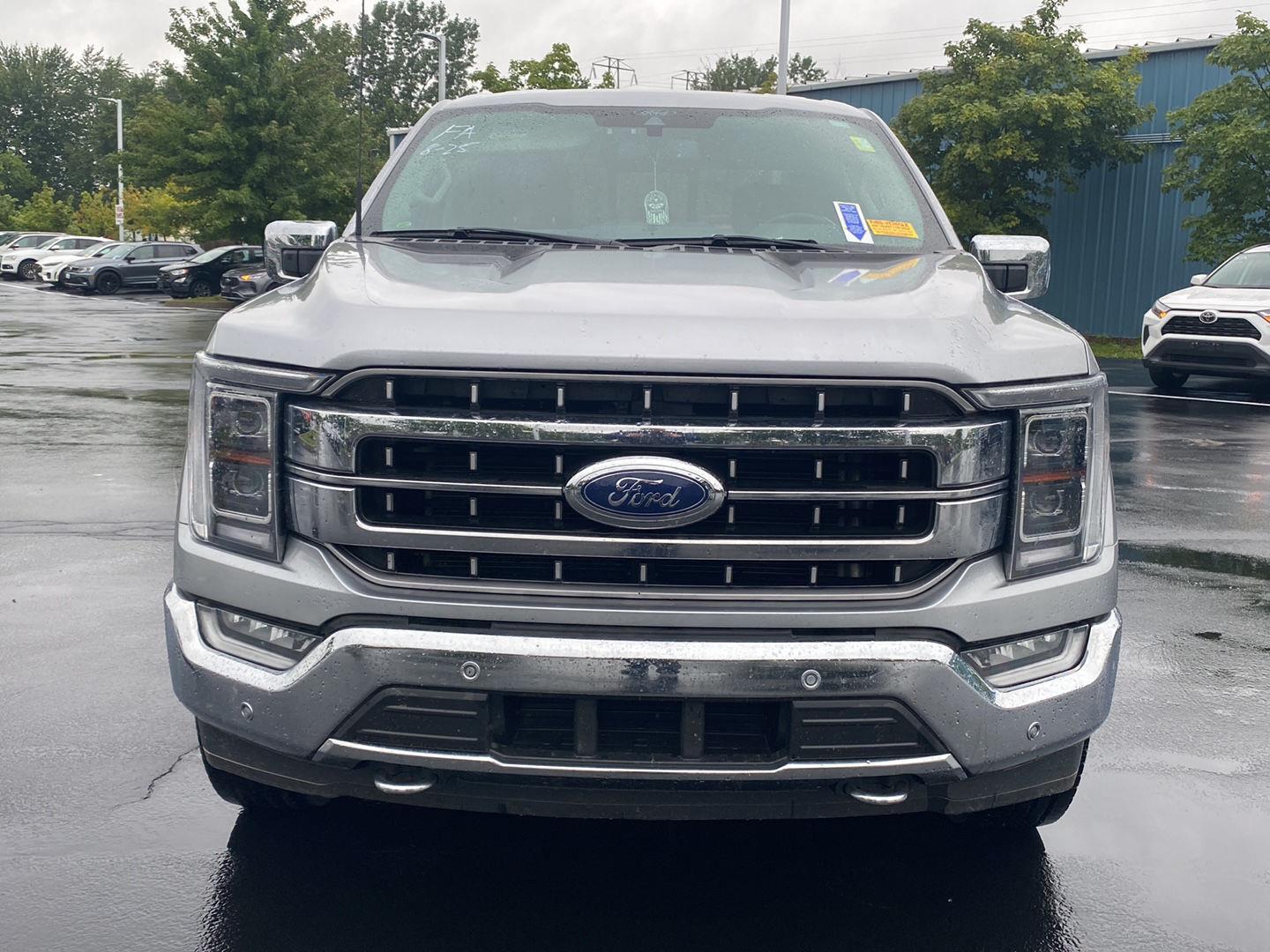 Used 2022 Iconic Silver Ford LARIAT image 5