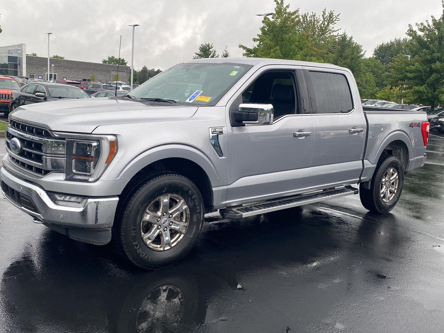 Used 2022 Iconic Silver Ford LARIAT image 6