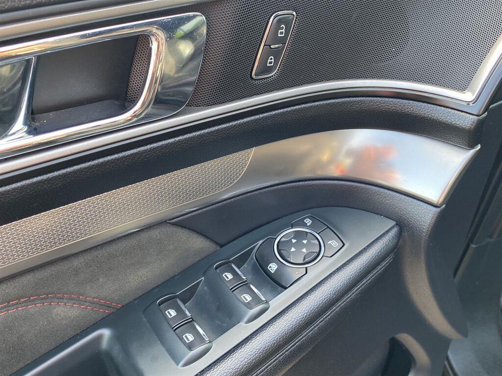 Used 2019 Agate Black Ford XLT image 16